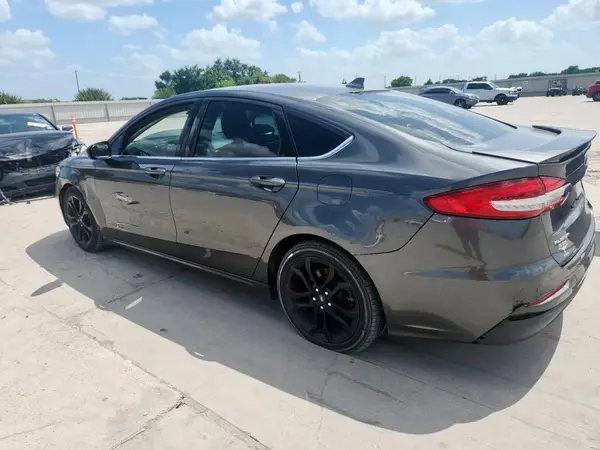 3FA6P0HD8KR171083 2019 FORD FUSION - Image 2