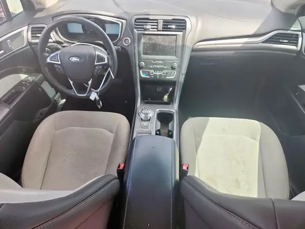 3FA6P0HD8KR171083 2019 FORD FUSION - Image 8
