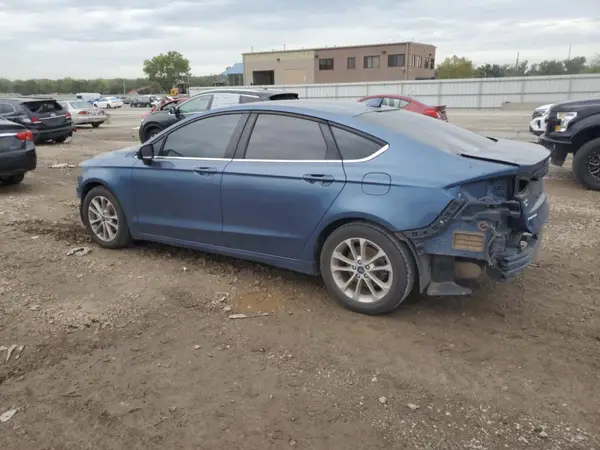 3FA6P0HD8KR173237 2019 FORD FUSION - Image 2