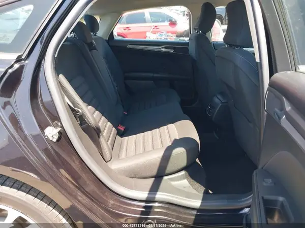 3FA6P0HD8KR174064 2019 FORD FUSION - Image 8