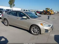 3FA6P0HD8KR175750 2019 FORD FUSION