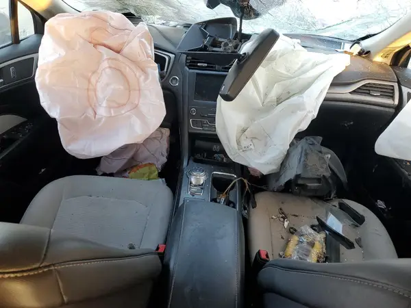 3FA6P0HD8KR178633 2019 FORD FUSION - Image 8