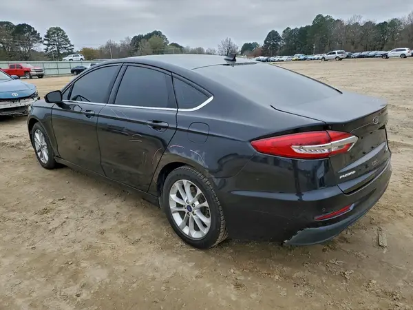 3FA6P0HD8KR186442 2019 FORD FUSION - Image 2