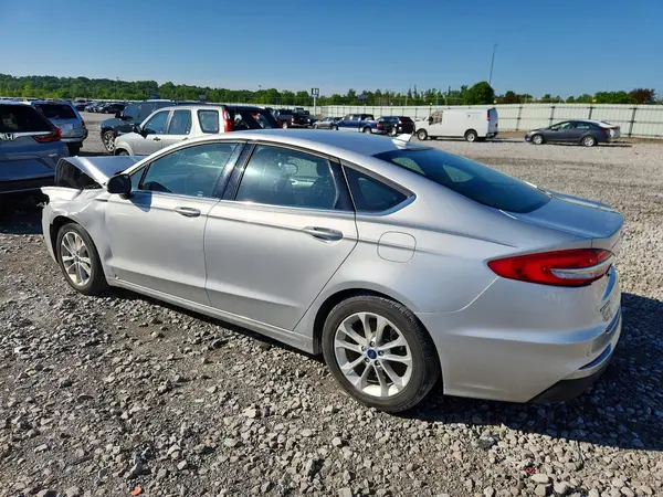 3FA6P0HD8KR193522 2019 FORD FUSION - Image 2