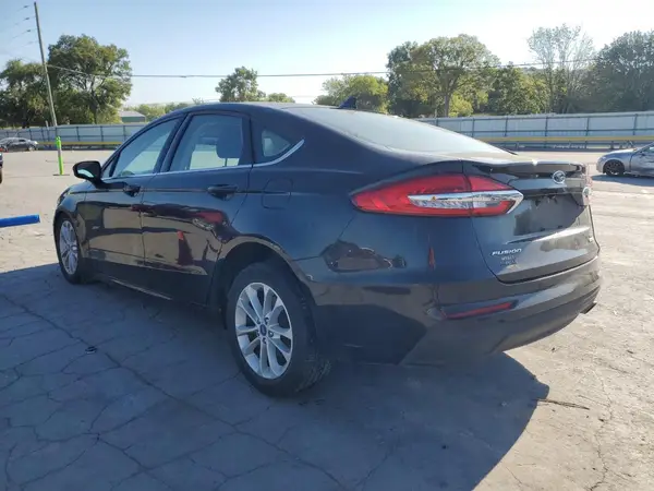 3FA6P0HD8KR196274 2019 FORD FUSION - Image 2