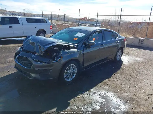 3FA6P0HD8KR198526 2019 FORD FUSION - Image 2