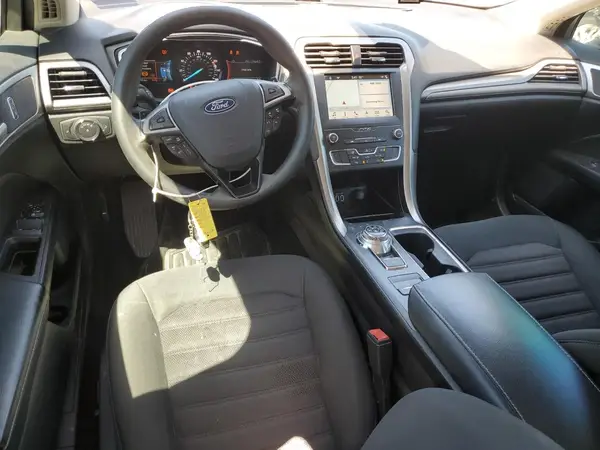 3FA6P0HD8KR198610 2019 FORD FUSION - Image 8