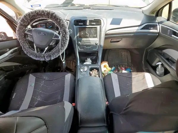 3FA6P0HD8KR198767 2019 FORD FUSION - Image 8