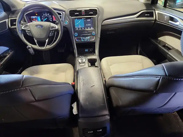 3FA6P0HD8KR198901 2019 FORD FUSION - Image 8