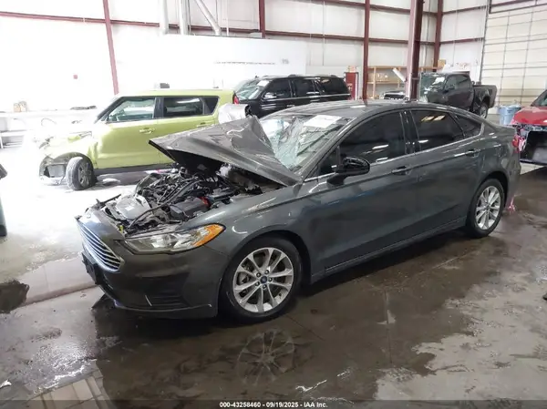 3FA6P0HD8KR202719 2019 FORD FUSION - Image 2