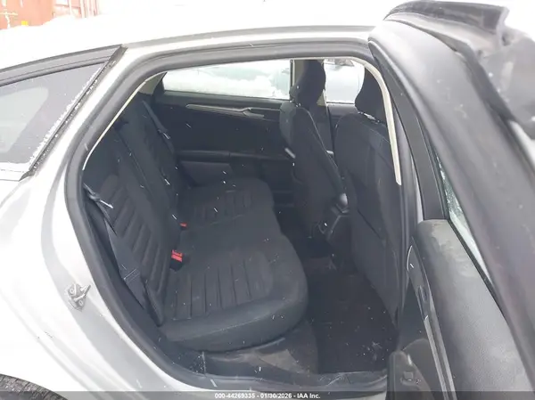 3FA6P0HD8KR214031 2019 FORD FUSION - Image 8