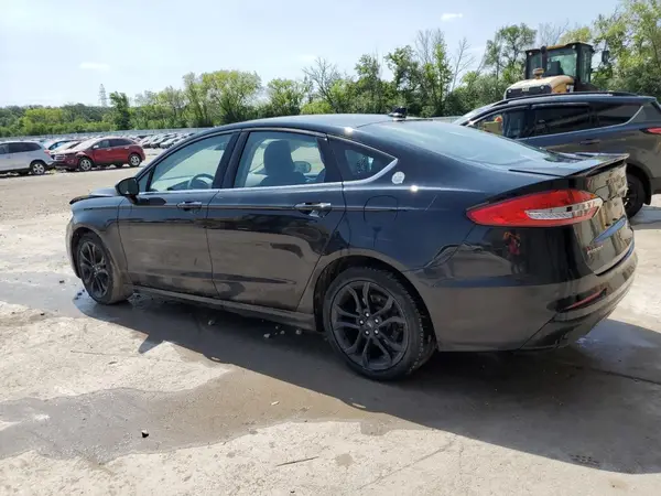 3FA6P0HD8KR214420 2019 FORD FUSION - Image 2