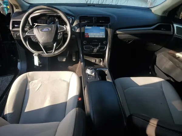 3FA6P0HD8KR215292 2019 FORD FUSION - Image 8