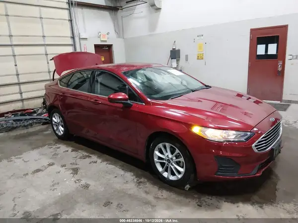 3FA6P0HD8KR215762 2019 FORD FUSION - Image 1
