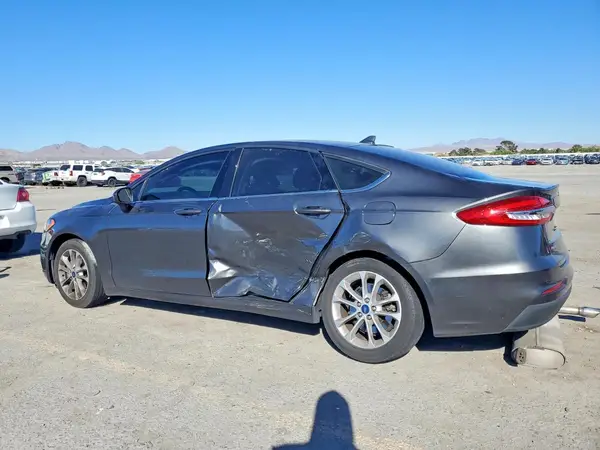 3FA6P0HD8KR216250 2019 FORD FUSION - Image 2