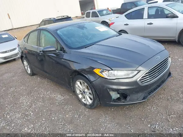 3FA6P0HD8KR217544 2019 FORD FUSION - Image 1