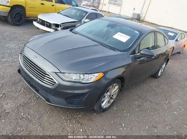 3FA6P0HD8KR217544 2019 FORD FUSION - Image 2