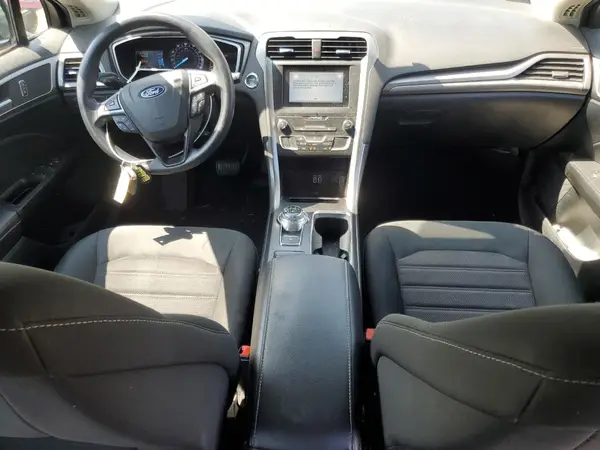 3FA6P0HD8KR227765 2019 FORD FUSION - Image 8