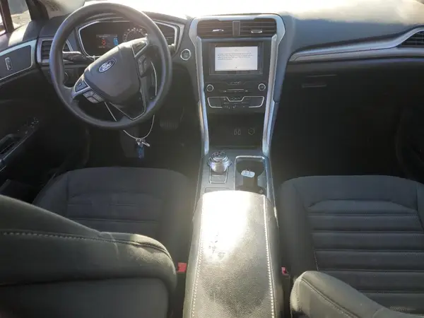 3FA6P0HD8KR228897 2019 FORD FUSION - Image 8