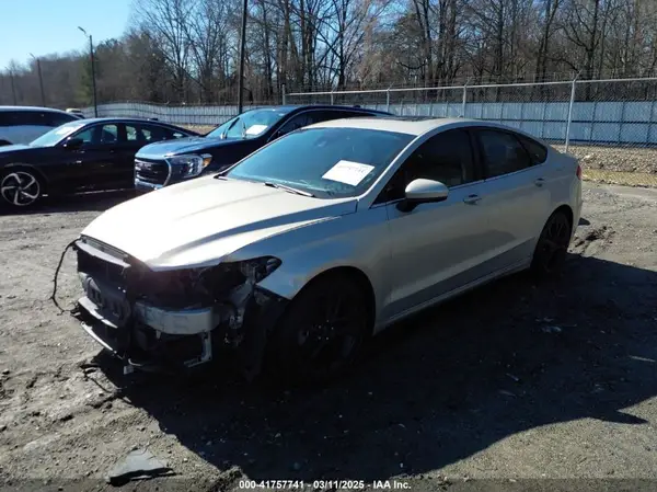 3FA6P0HD8KR229211 2019 FORD FUSION - Image 2