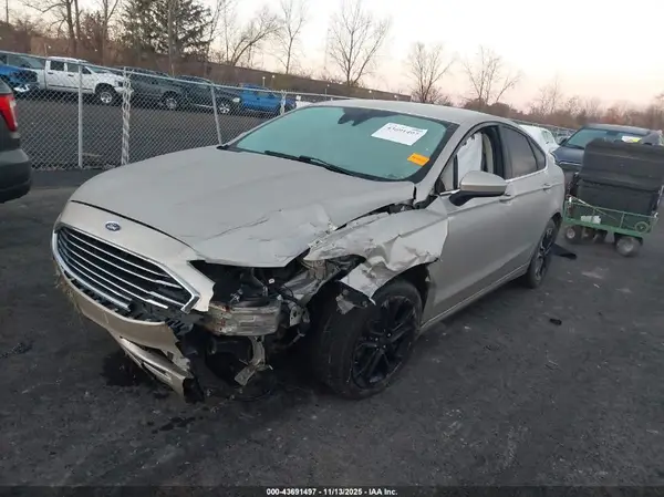 3FA6P0HD8KR230908 2019 FORD FUSION - Image 2