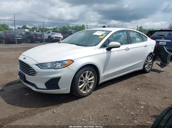 3FA6P0HD8KR231363 2019 FORD FUSION - Image 2