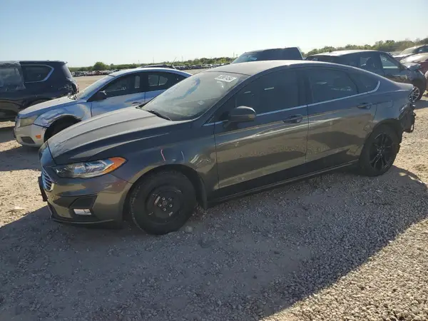 3FA6P0HD8KR231539 2019 FORD FUSION - Image 1