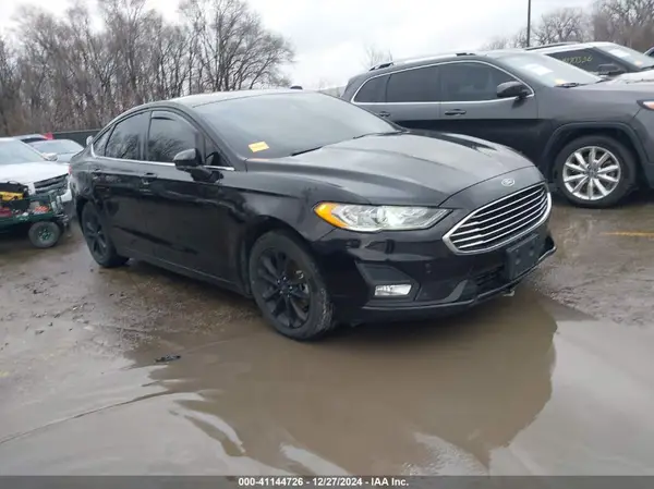 3FA6P0HD8KR231931 2019 FORD FUSION - Image 1