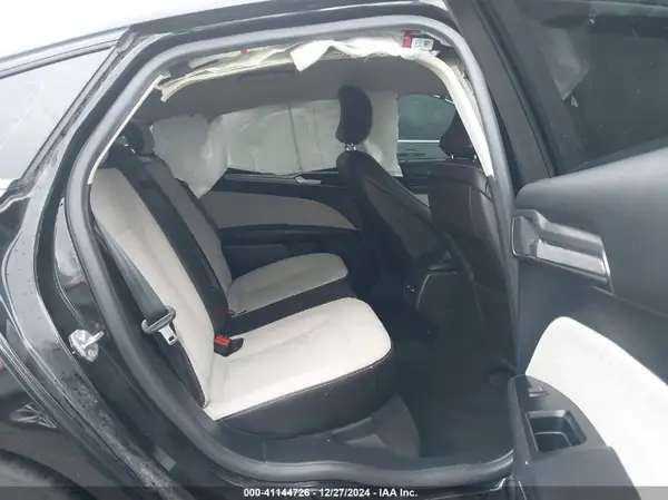 3FA6P0HD8KR231931 2019 FORD FUSION - Image 8