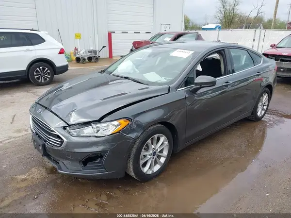 3FA6P0HD8KR247854 2019 FORD FUSION - Image 2