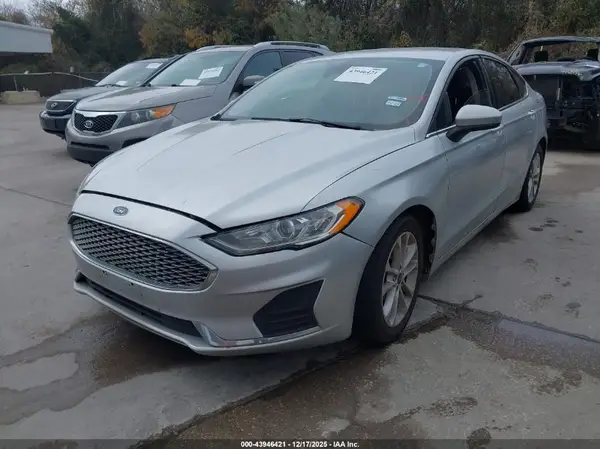3FA6P0HD8KR255596 2019 FORD FUSION - Image 2