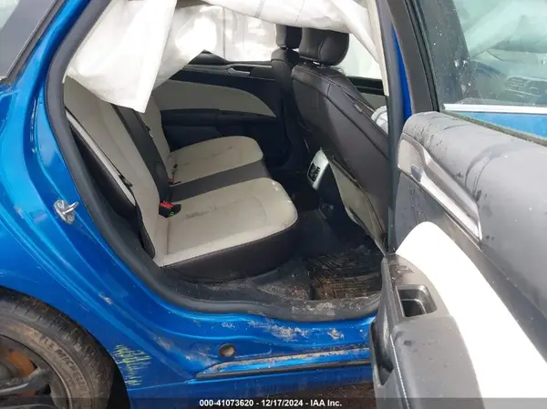 3FA6P0HD8KR267067 2019 FORD FUSION - Image 8