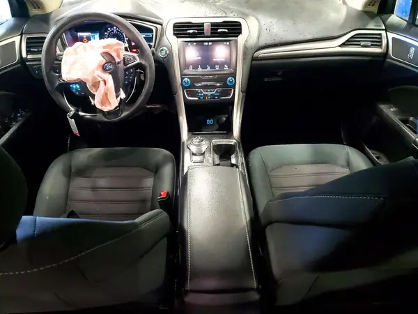 3FA6P0HD8KR275380 2019 FORD FUSION - Image 8