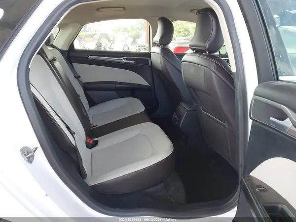 3FA6P0HD8KR276044 2019 FORD FUSION - Image 8