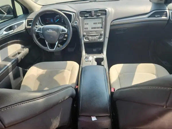 3FA6P0HD8KR280384 2019 FORD FUSION - Image 8