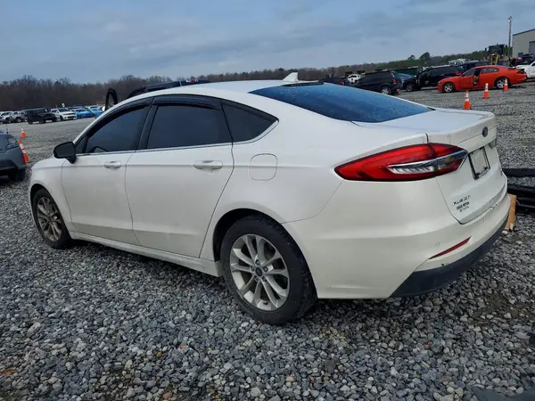 3FA6P0HD8LR104842 2020 FORD FUSION - Image 2