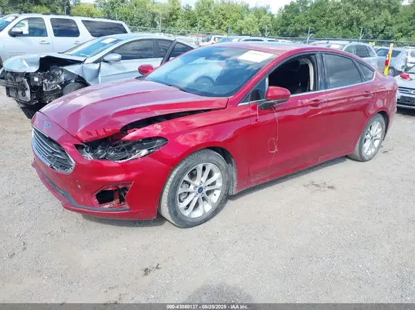 3FA6P0HD8LR110835 2020 FORD FUSION - Image 2