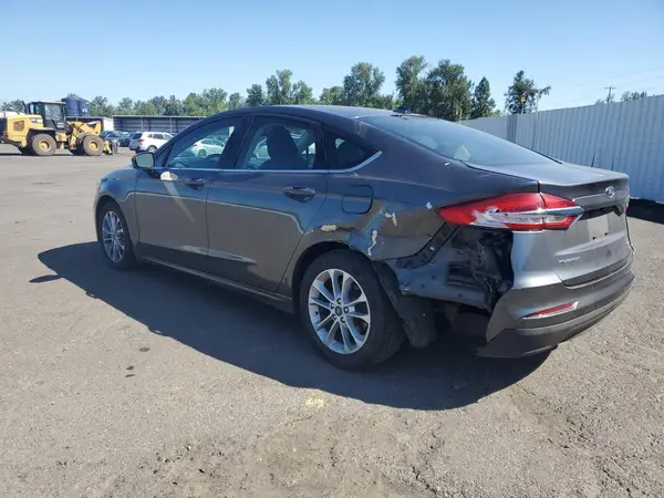 3FA6P0HD8LR114979 2020 FORD FUSION - Image 2