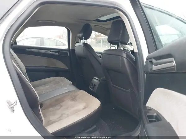 3FA6P0HD8LR121625 2020 FORD FUSION - Image 8