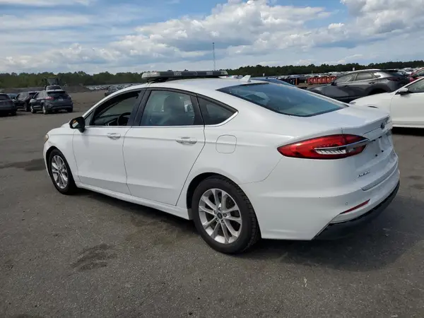 3FA6P0HD8LR121642 2020 FORD FUSION - Image 2