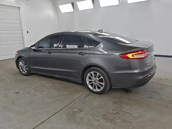 3FA6P0HD8LR125190 2020 FORD FUSION - Image 2