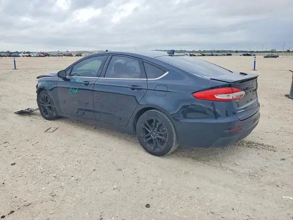 3FA6P0HD8LR126341 2020 FORD FUSION - Image 2
