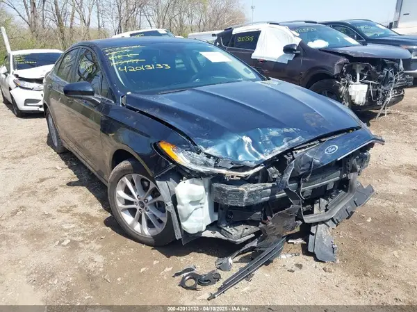 3FA6P0HD8LR143799 2020 FORD FUSION - Image 1