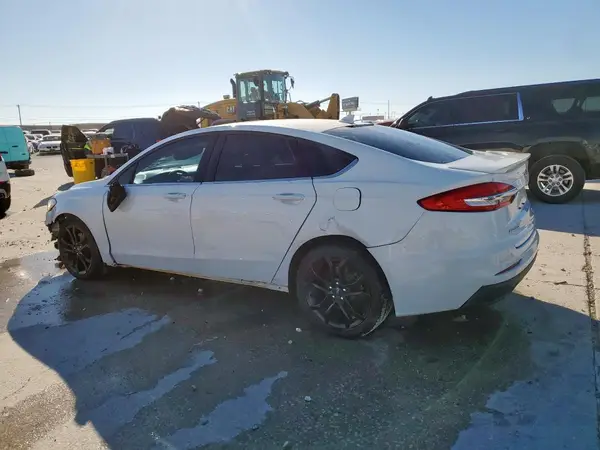 3FA6P0HD8LR148243 2020 FORD FUSION - Image 2