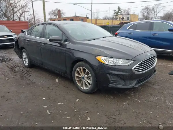 3FA6P0HD8LR166967 2020 FORD FUSION - Image 1