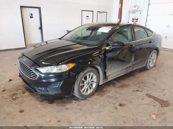 3FA6P0HD8LR167617 2020 FORD FUSION - Image 2