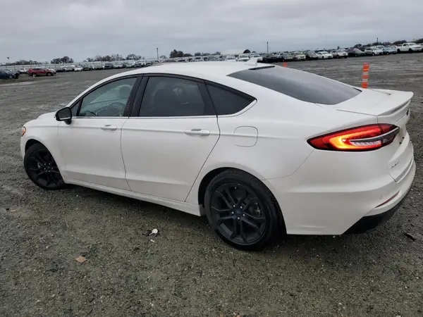 3FA6P0HD8LR171828 2020 FORD FUSION - Image 2
