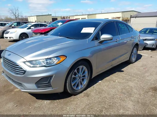 3FA6P0HD8LR180058 2020 FORD FUSION - Image 2