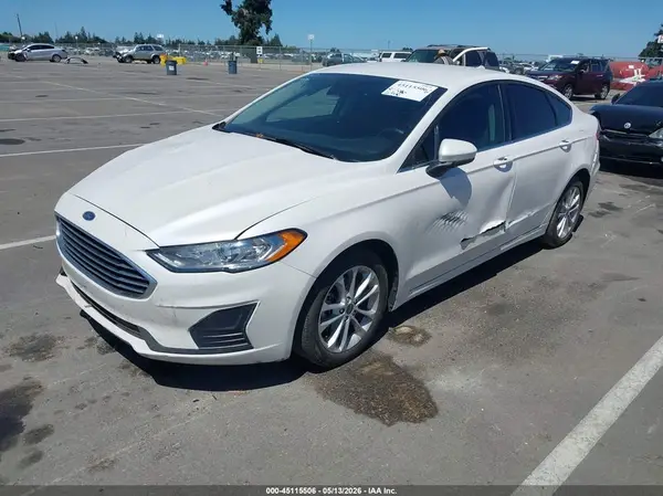 3FA6P0HD8LR181467 2020 FORD FUSION - Image 2