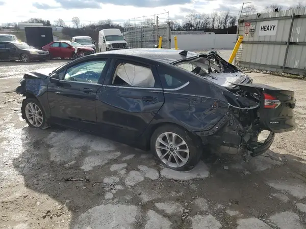3FA6P0HD8LR186099 2020 FORD FUSION - Image 2